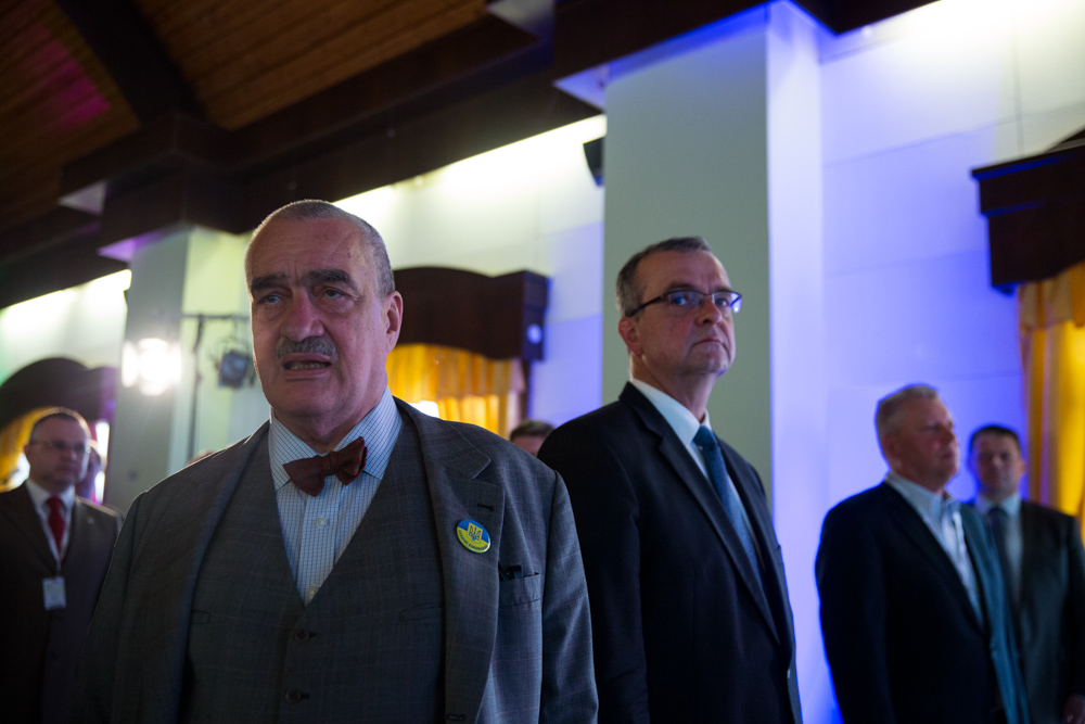 snem Starostove a Nezavisli