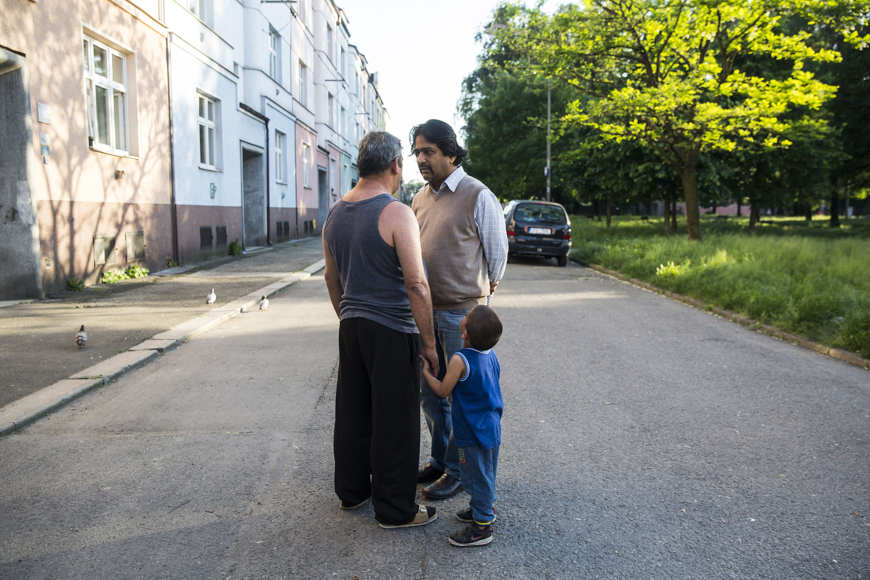Kumar Vishwanathan v práci na ulicích Ostravy, červen, 2015