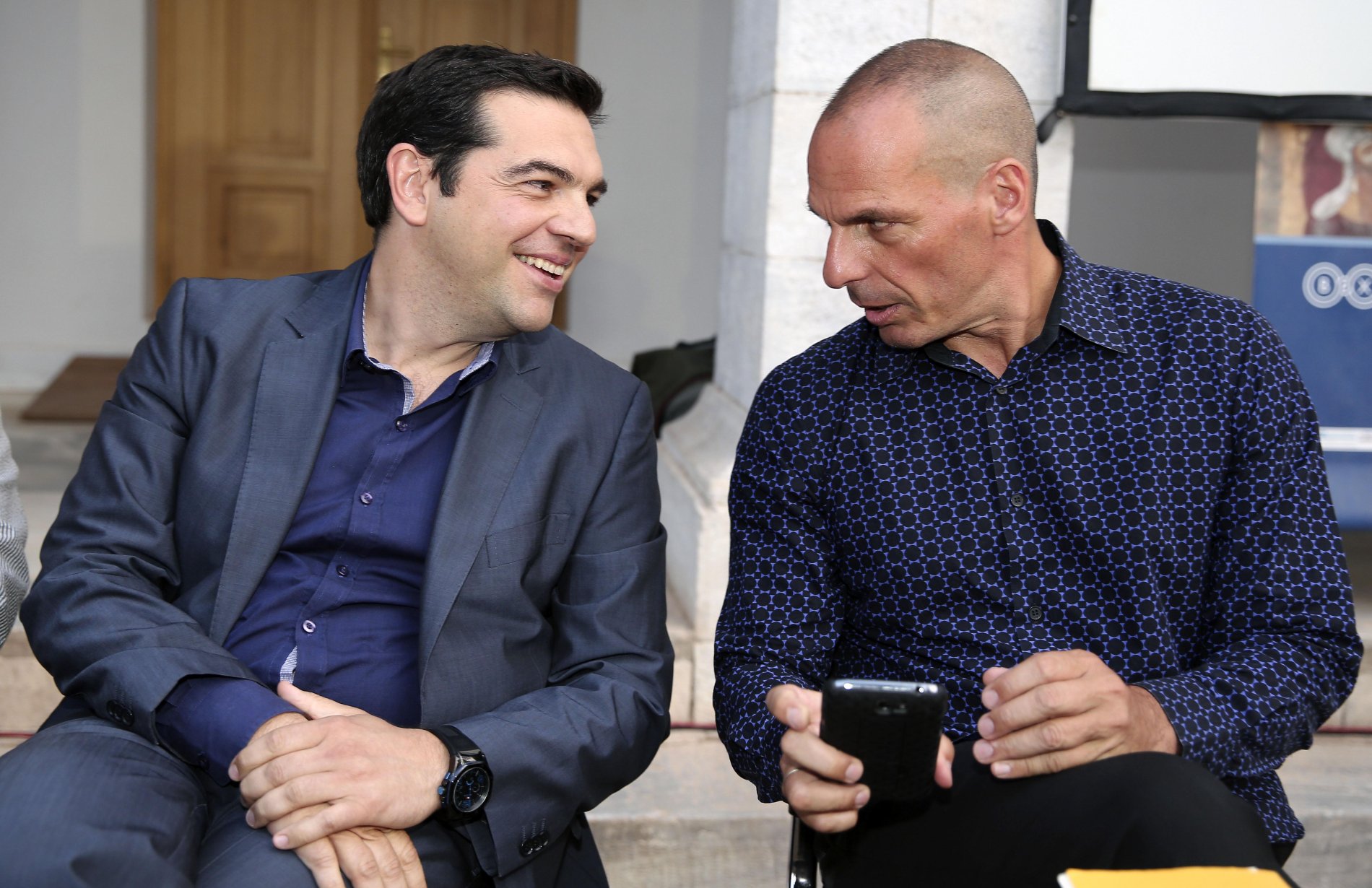Řecký premiér Alexis Tsipras spolu s novým ministrem financí, ekonomem Janisem Varoufakisem.