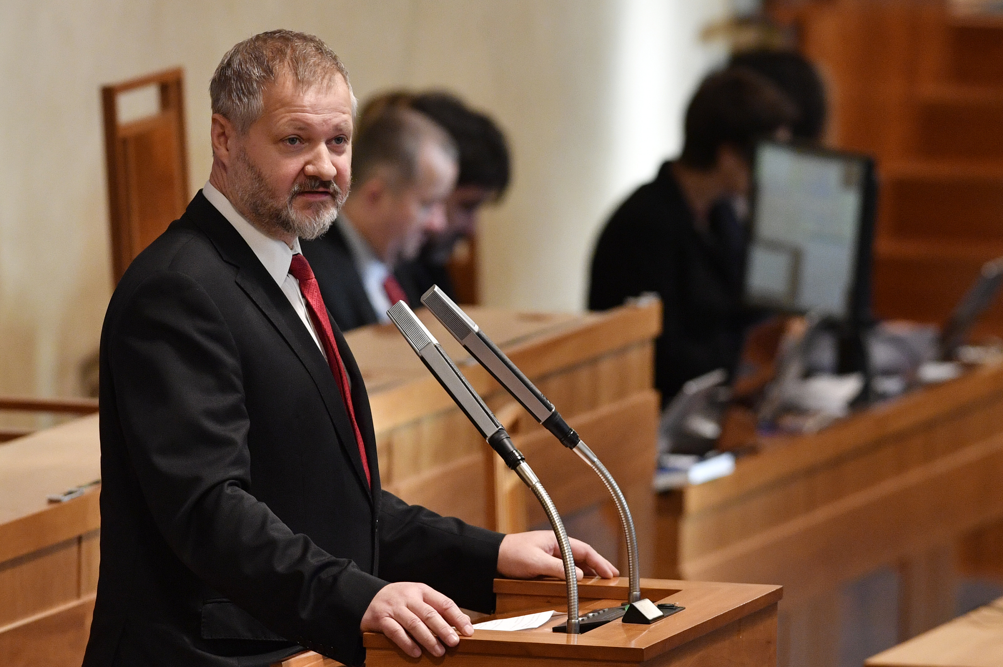 Smutný rytíř: senátor Václav Hampl (nestraník za KDU-ČSL+SZ) 