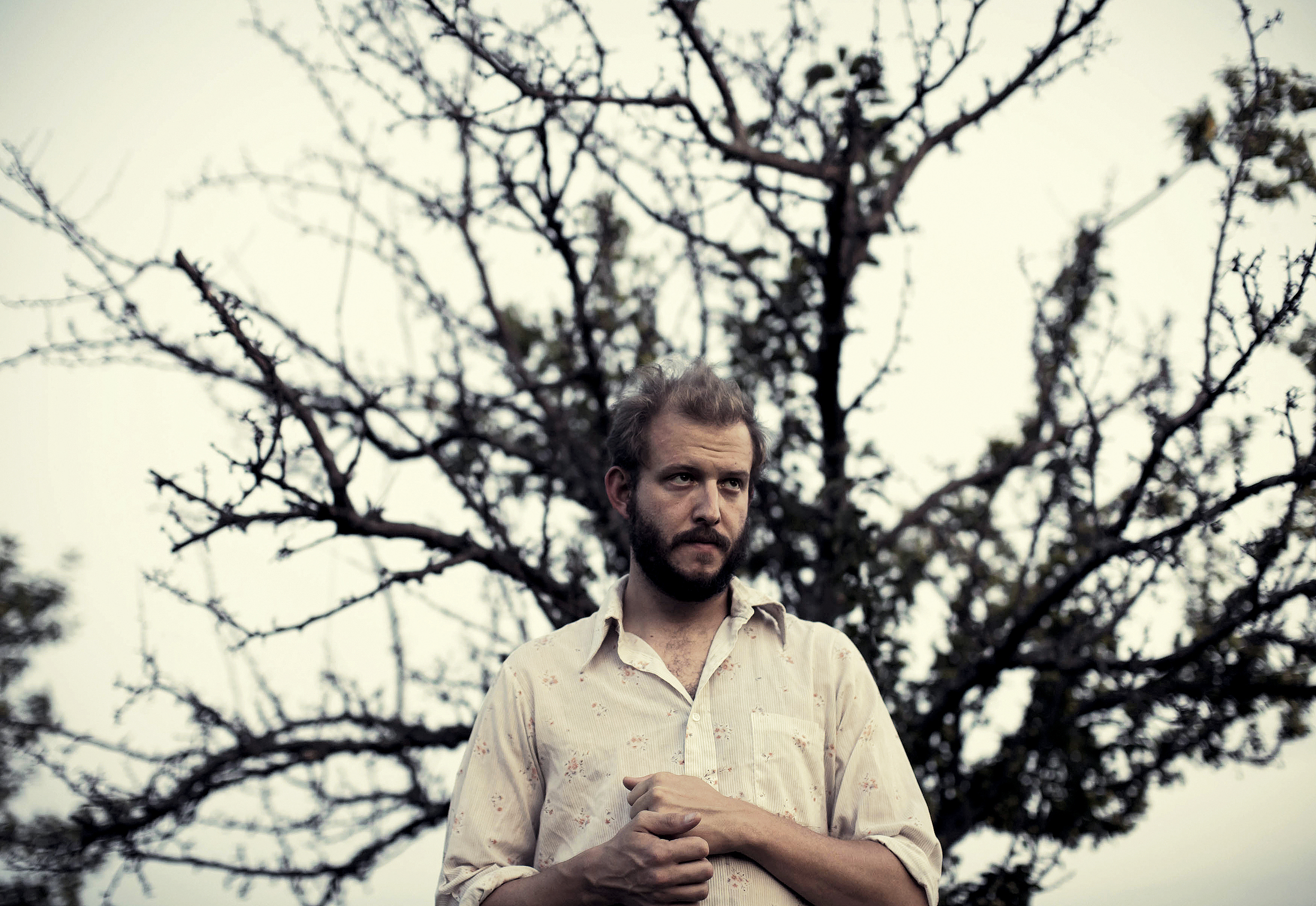 Úspěšnou kariéru nastartoval v lesích. (Bon Iver)