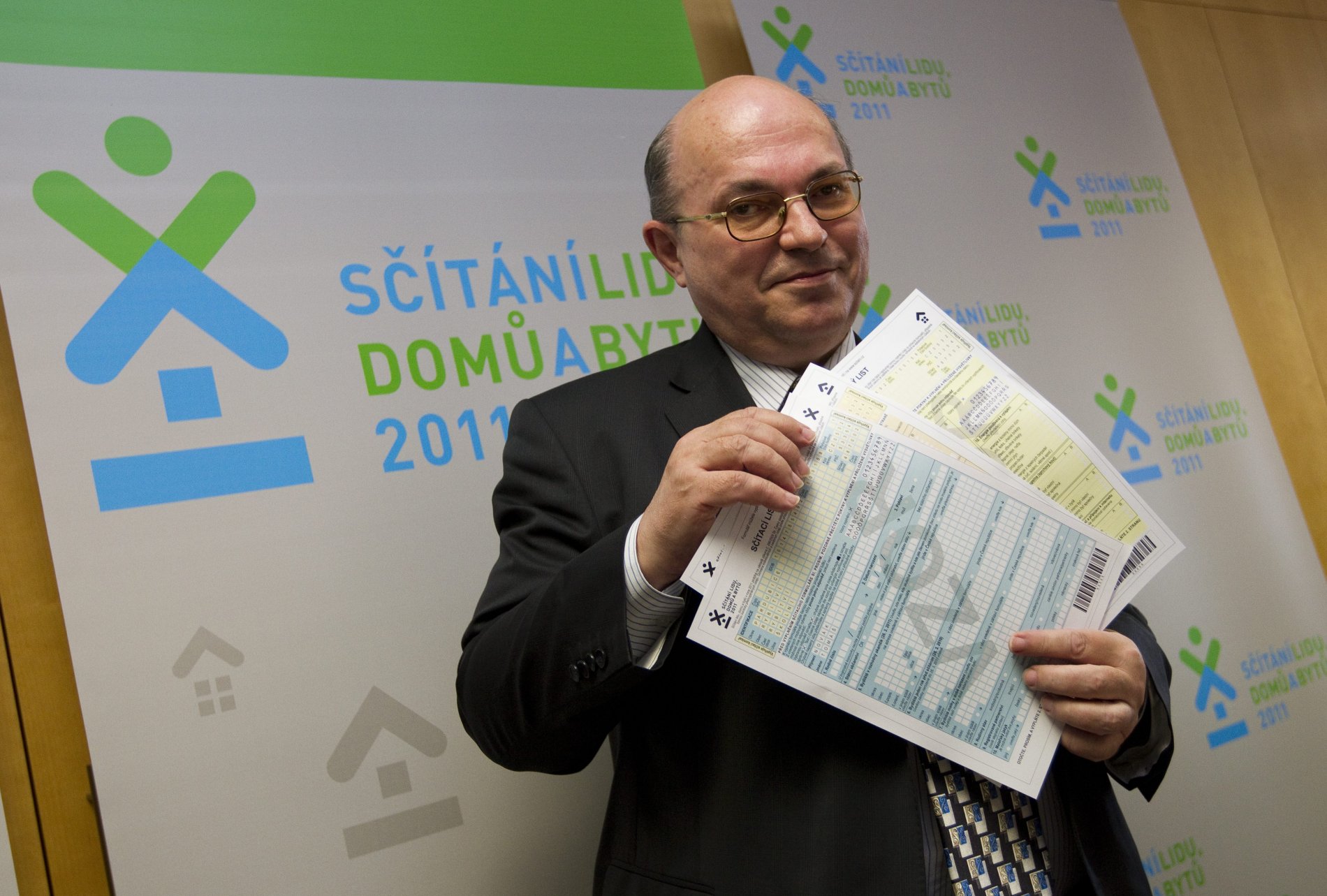 Sčítání lidu 2011 - místopředseda ČSÚ Stanislav Drápal;  ilustrační foto