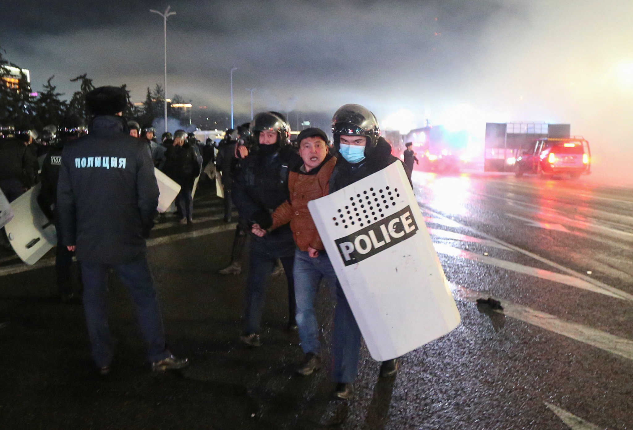 Dlouho neviděná věc: protesty v Kazachstánu