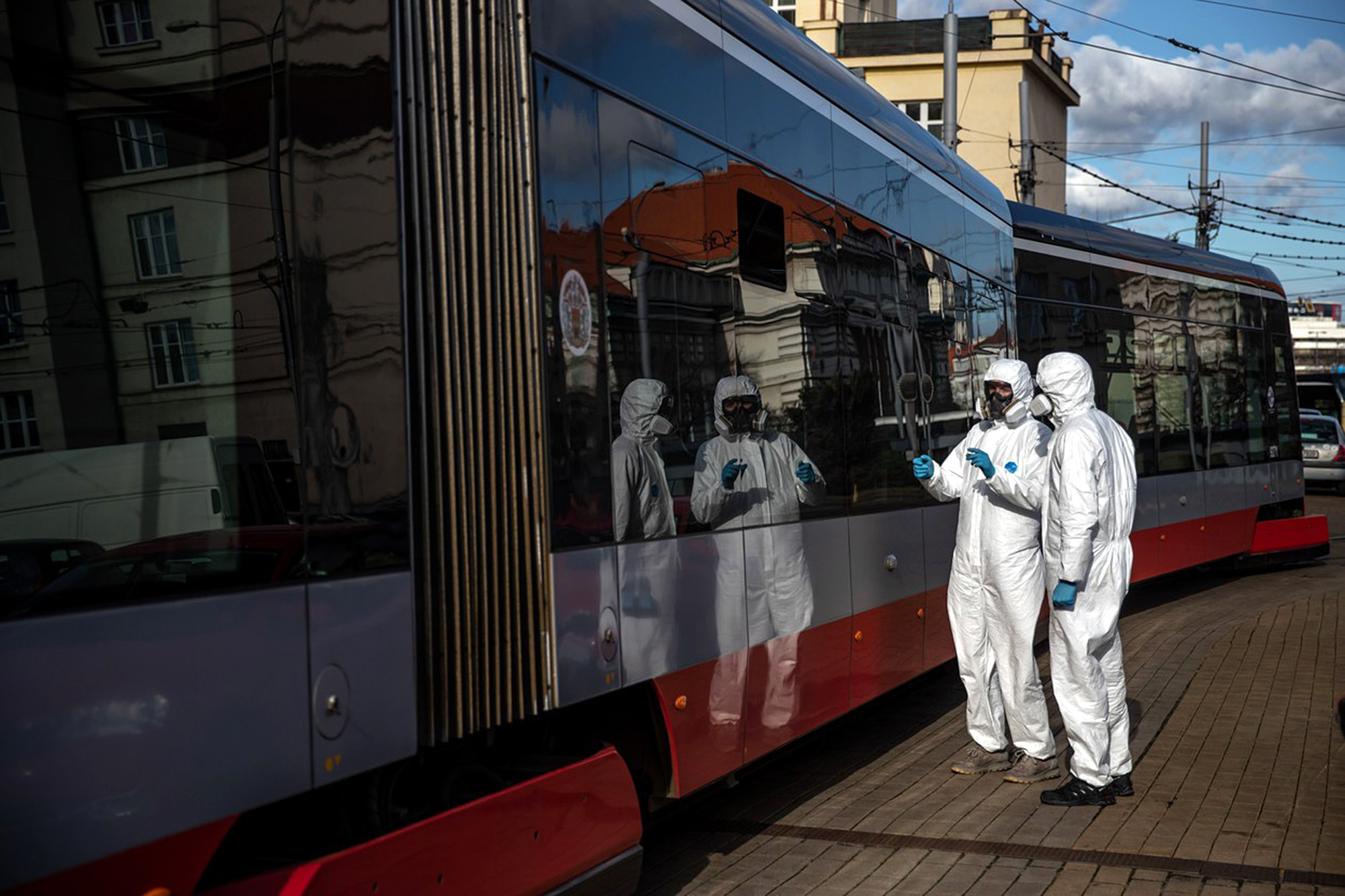 Dezinfekce pražské tramvaje; ilustrační foto