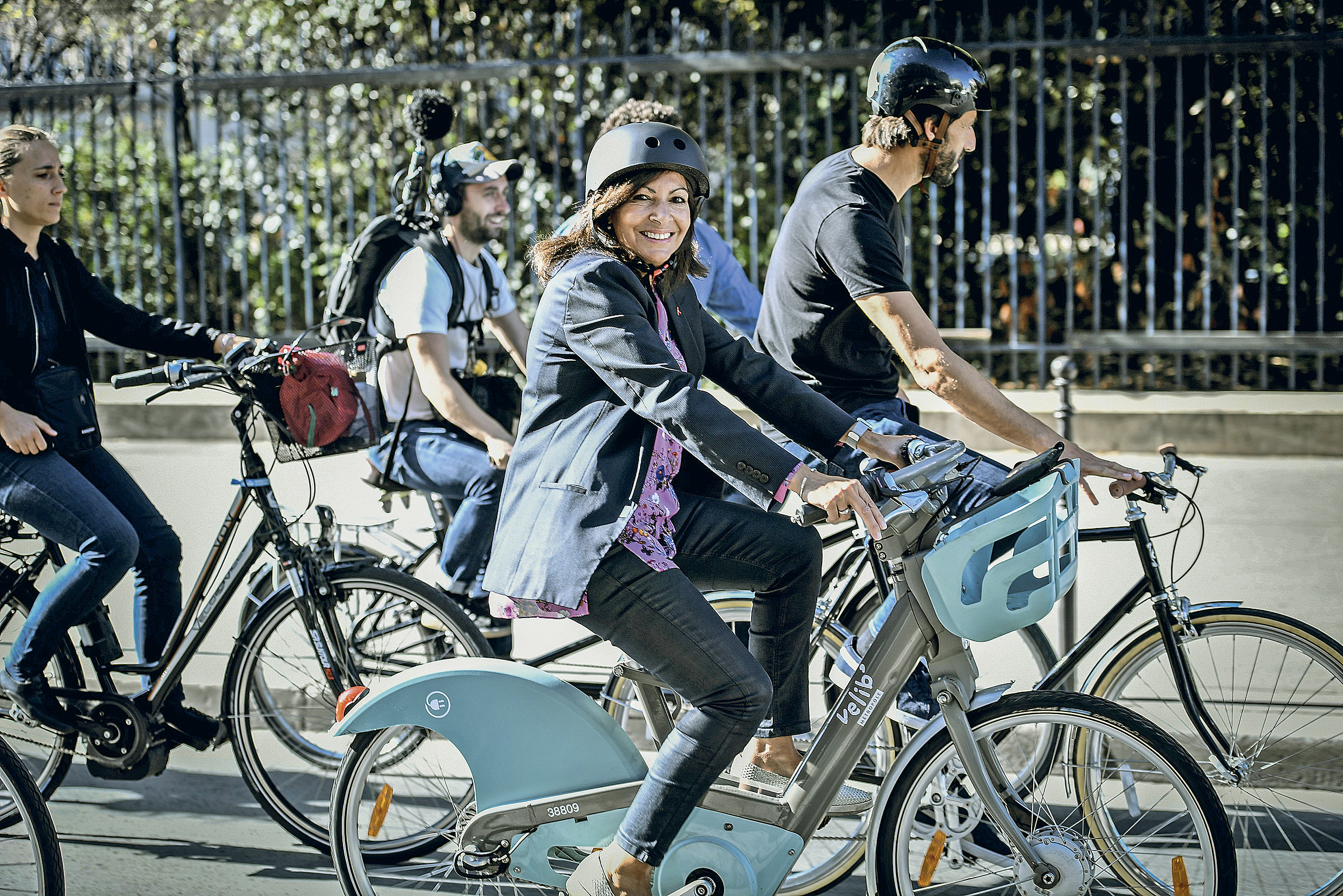 Jedete se mnou? (Starostka Paříže Anne Hidalgo)