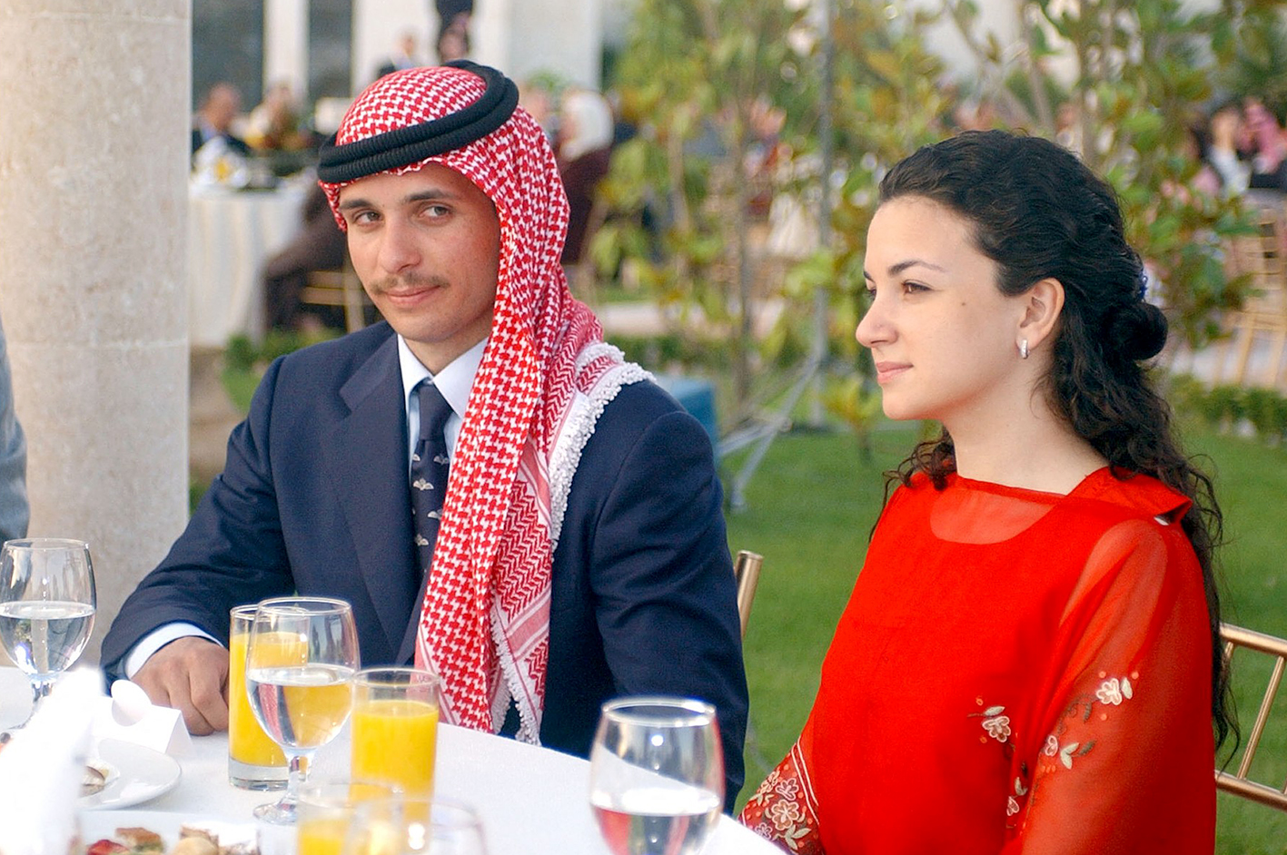 Hamzah Bin Al-Hussein a  Noor Hamzah 