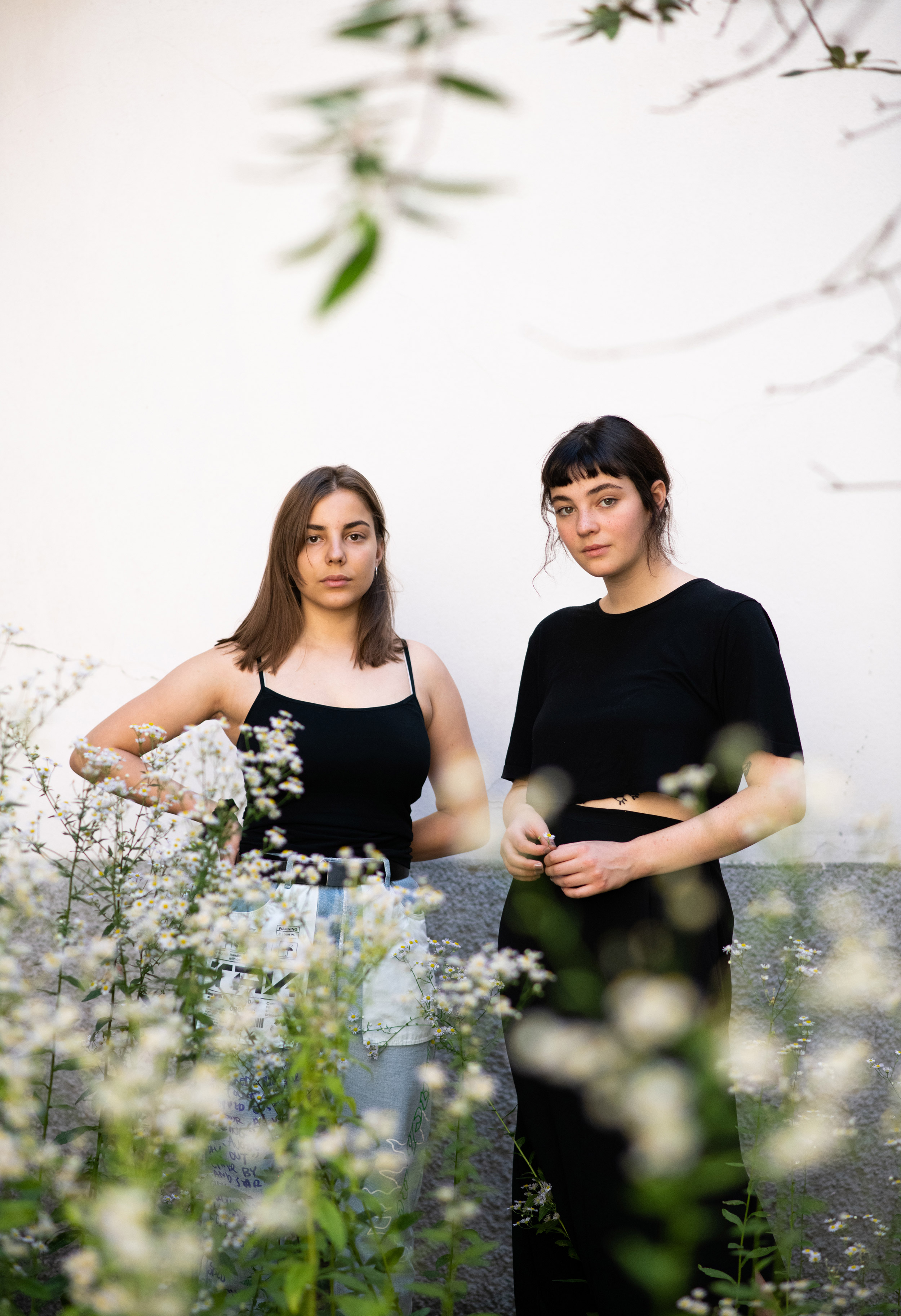 Amelie Siba a Tea Sofia, písničkářky, červenec 2020