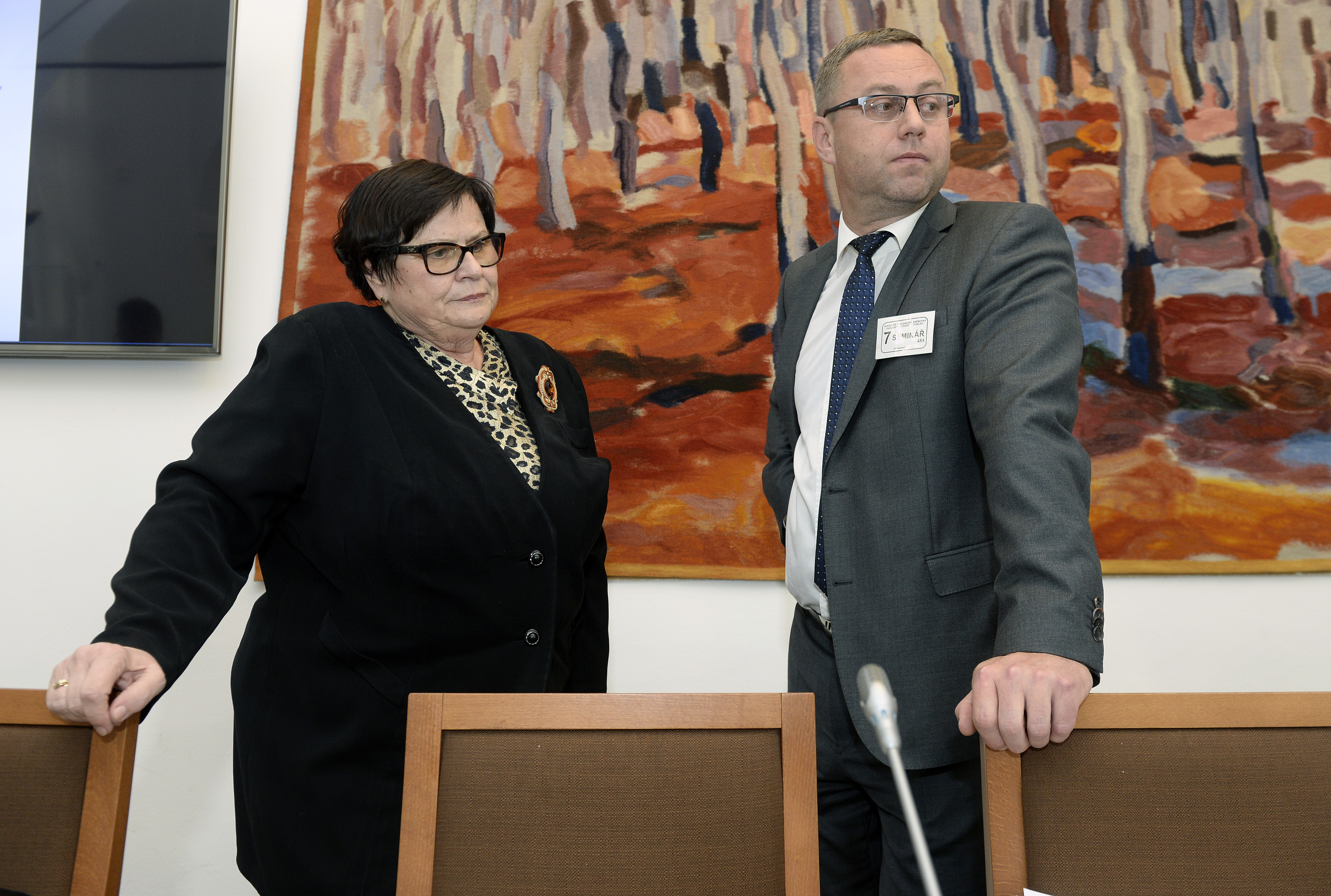 Ministrynì spravedlnosti Marie Beneová a nejvyí státní zástupce Pavel Zeman se zúèastnili 23. kvìtna 2019 v Praze kulatého stolu s názvem Záruky nezávislosti státního zastupitelství, který uspoøádal pøedseda poslaneckého klubu Pirátù Jakub Michálek.