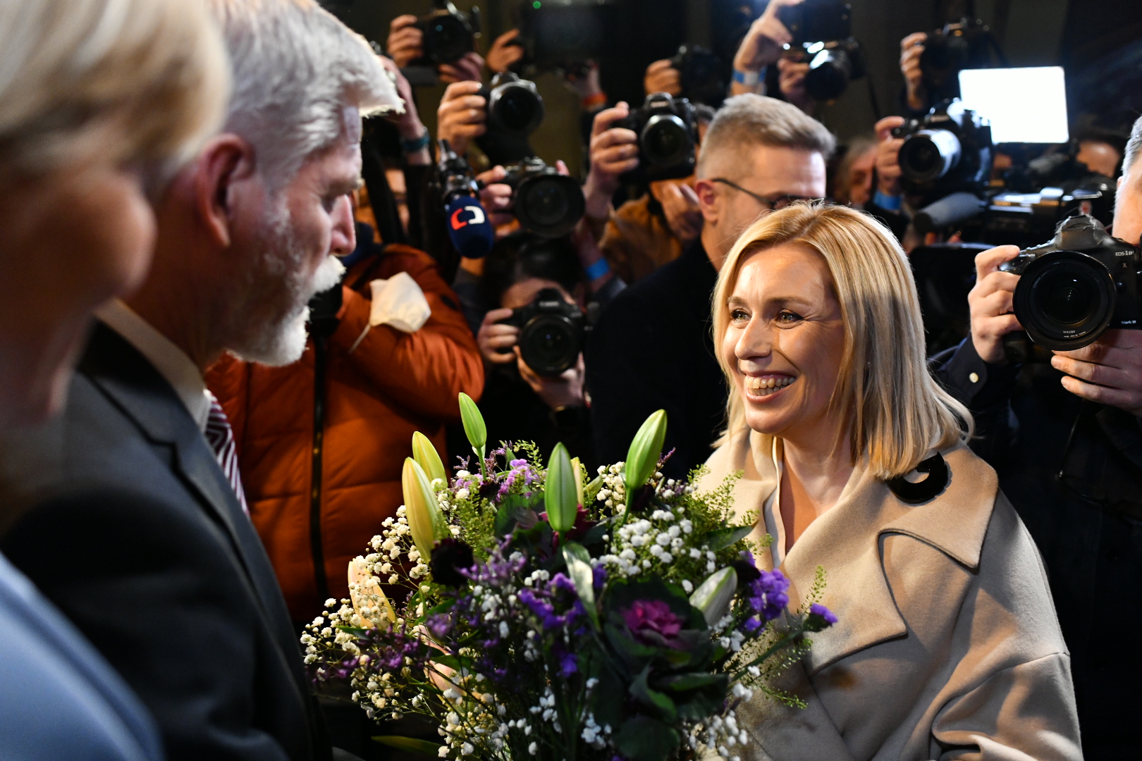 Danuše Nerudová přijela za Petrem Pavlem