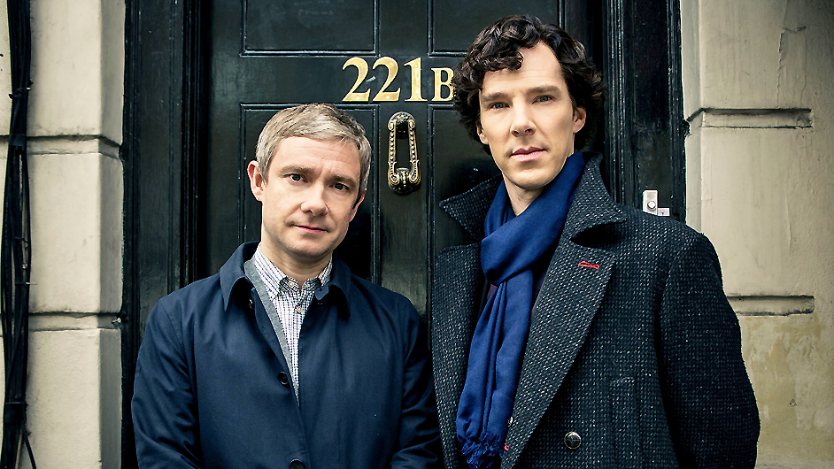 Sherlock bude pokračovat novou řadou a speciálním dílem.