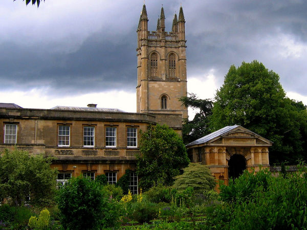 Prázdniny na University of Oxford?