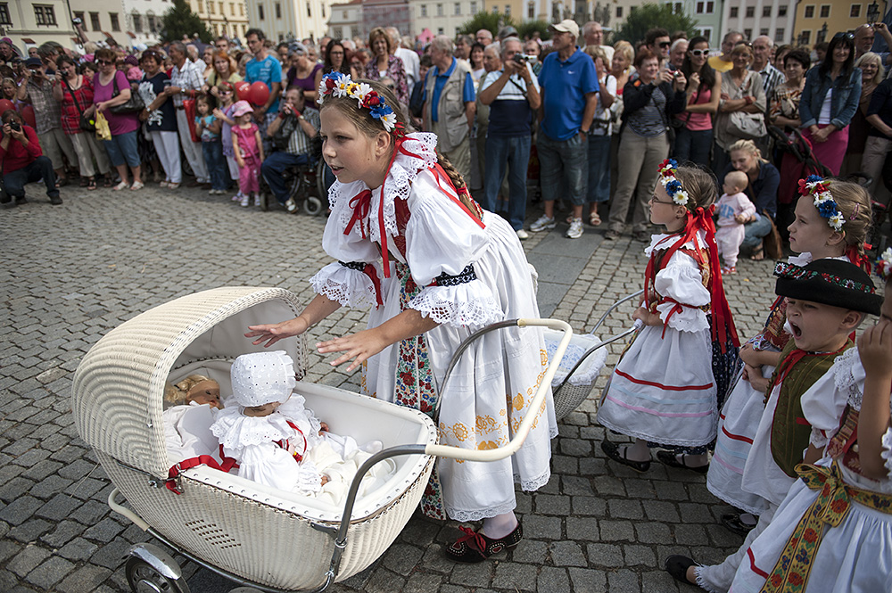 Kroje si obce pořizují s vydatným příspěním Evropské unie