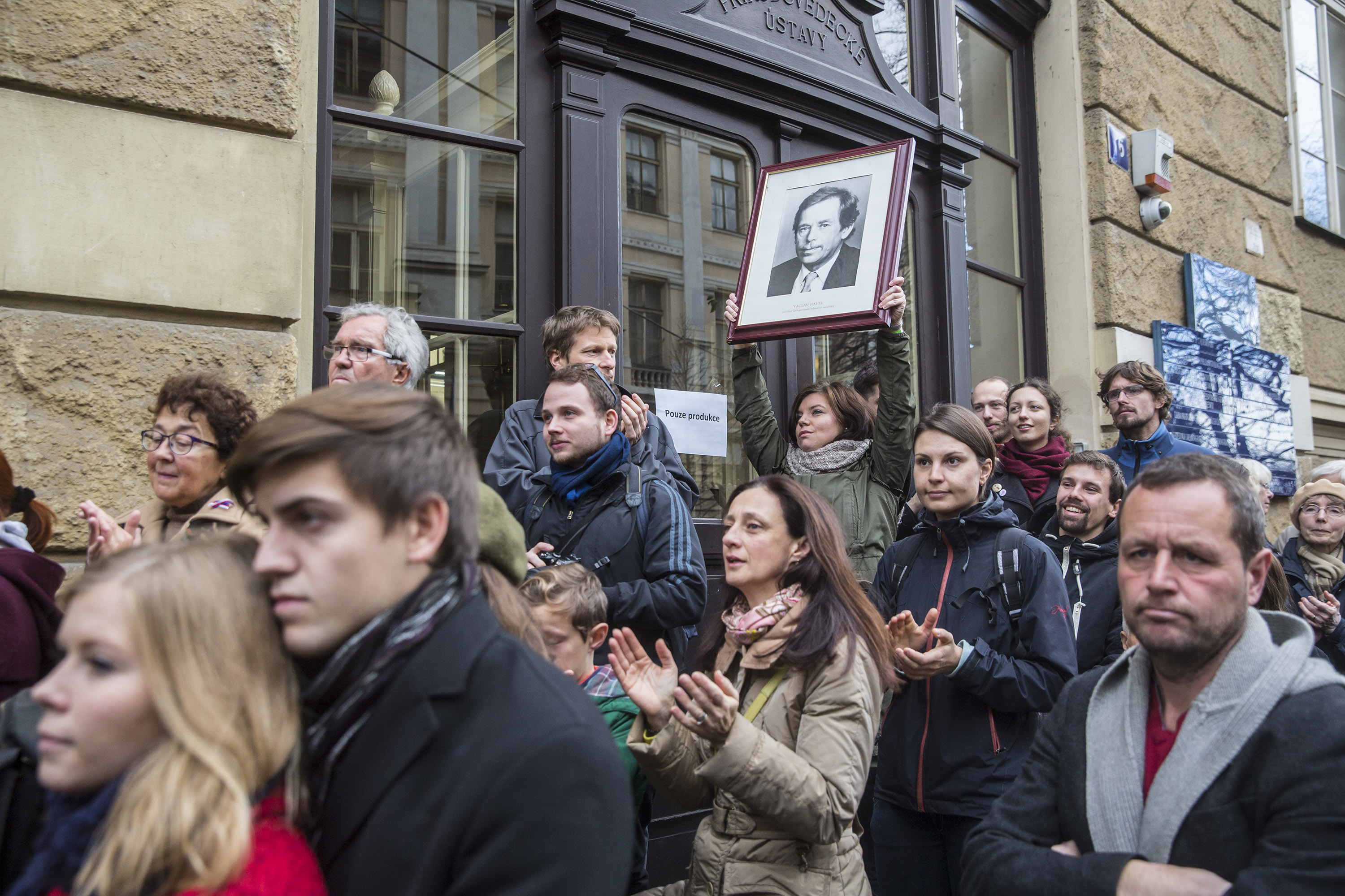 17. listopad 2016 v Praze na Albertově