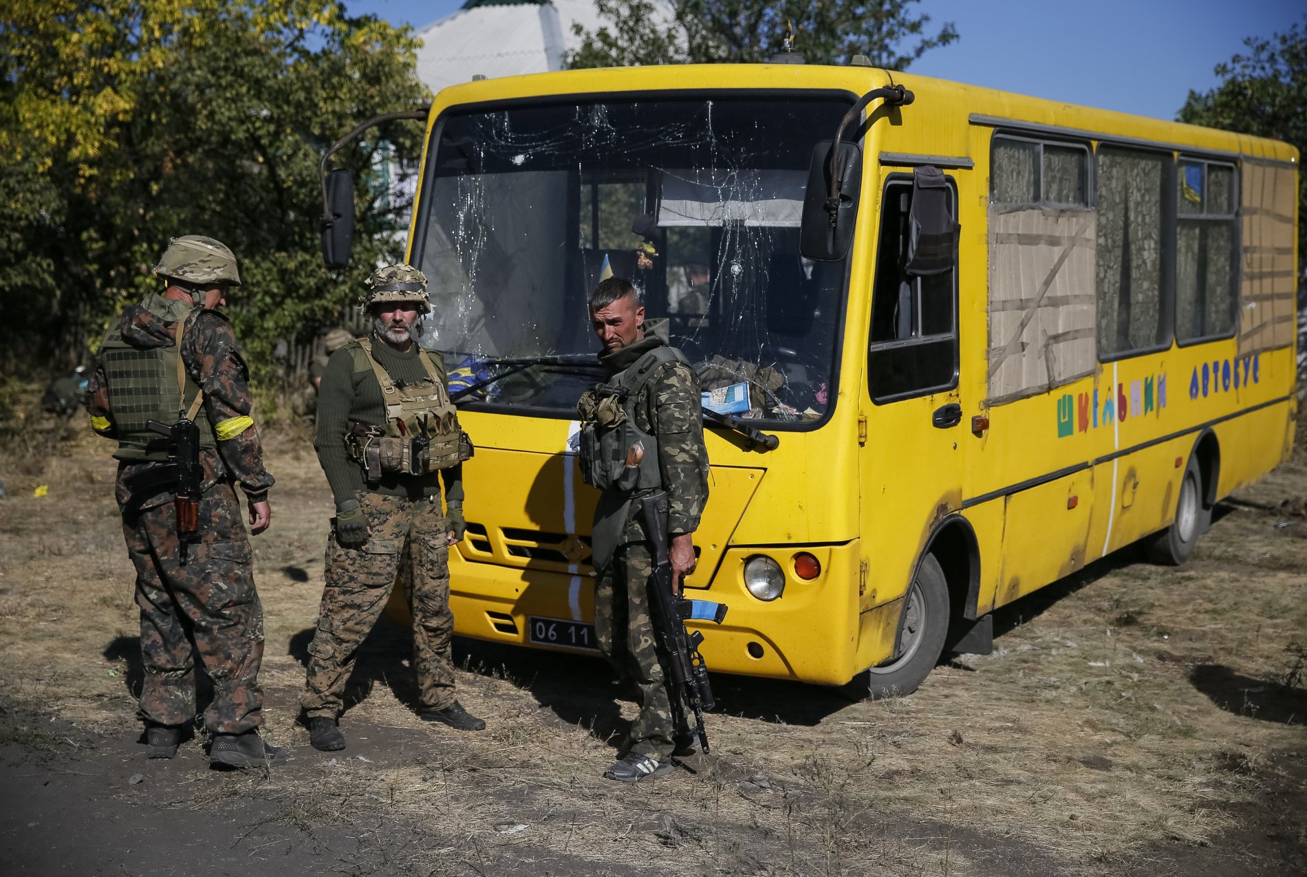 Ukrajinská hlídka na stanovišti poblíž města Debaltseve po vyhlášení příměří.