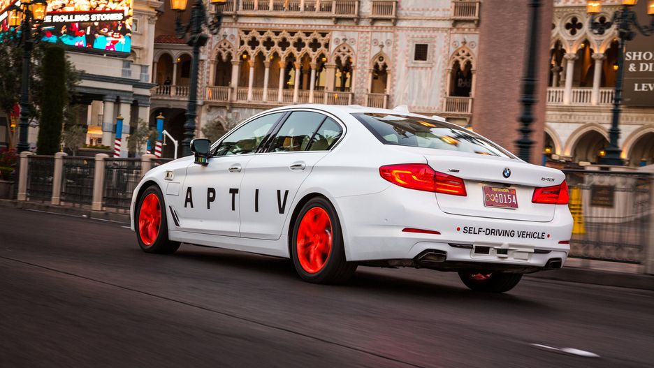 Lyft se pro samořiditelná taxi spojil s BMW