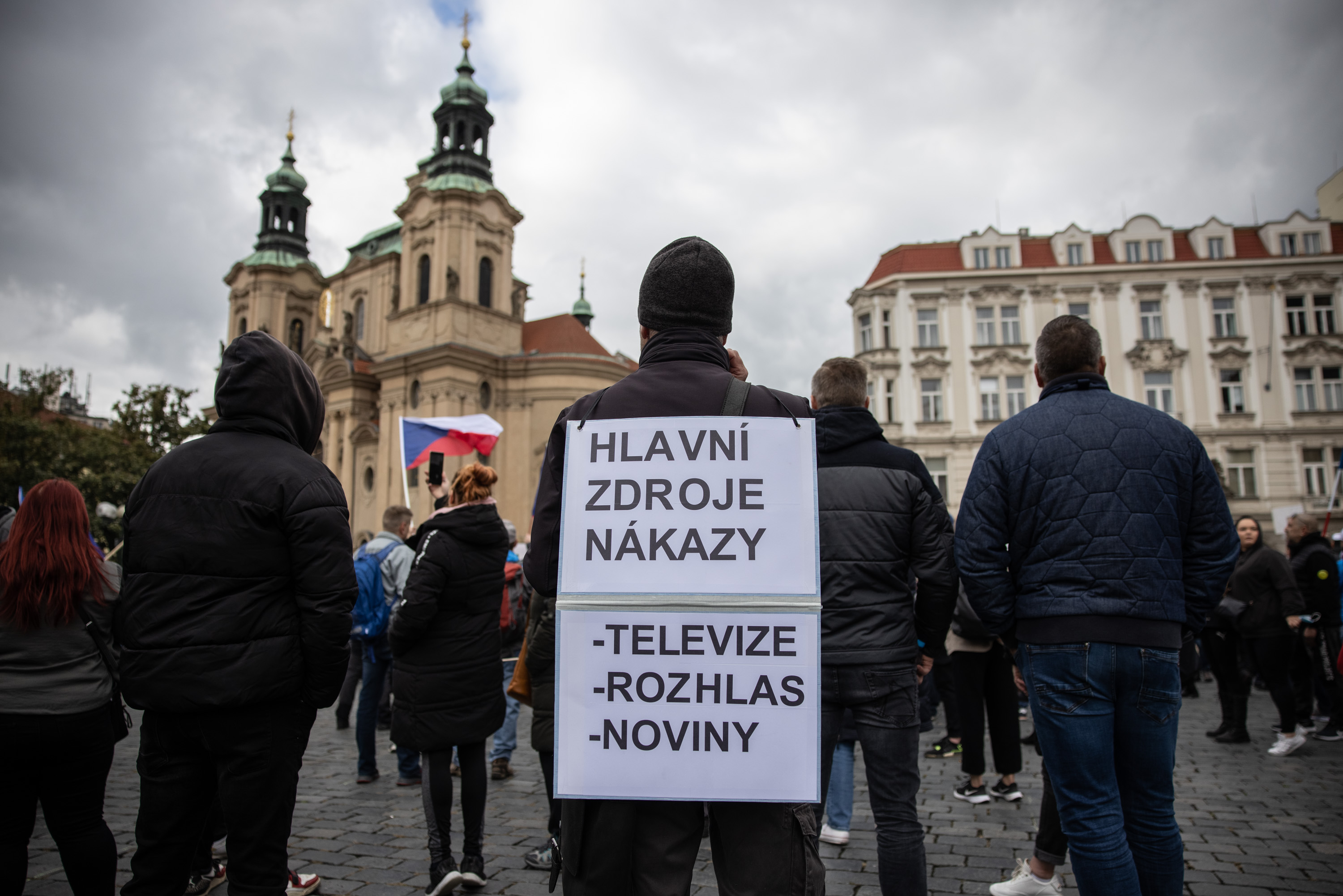 Demonstrace proti rouškám